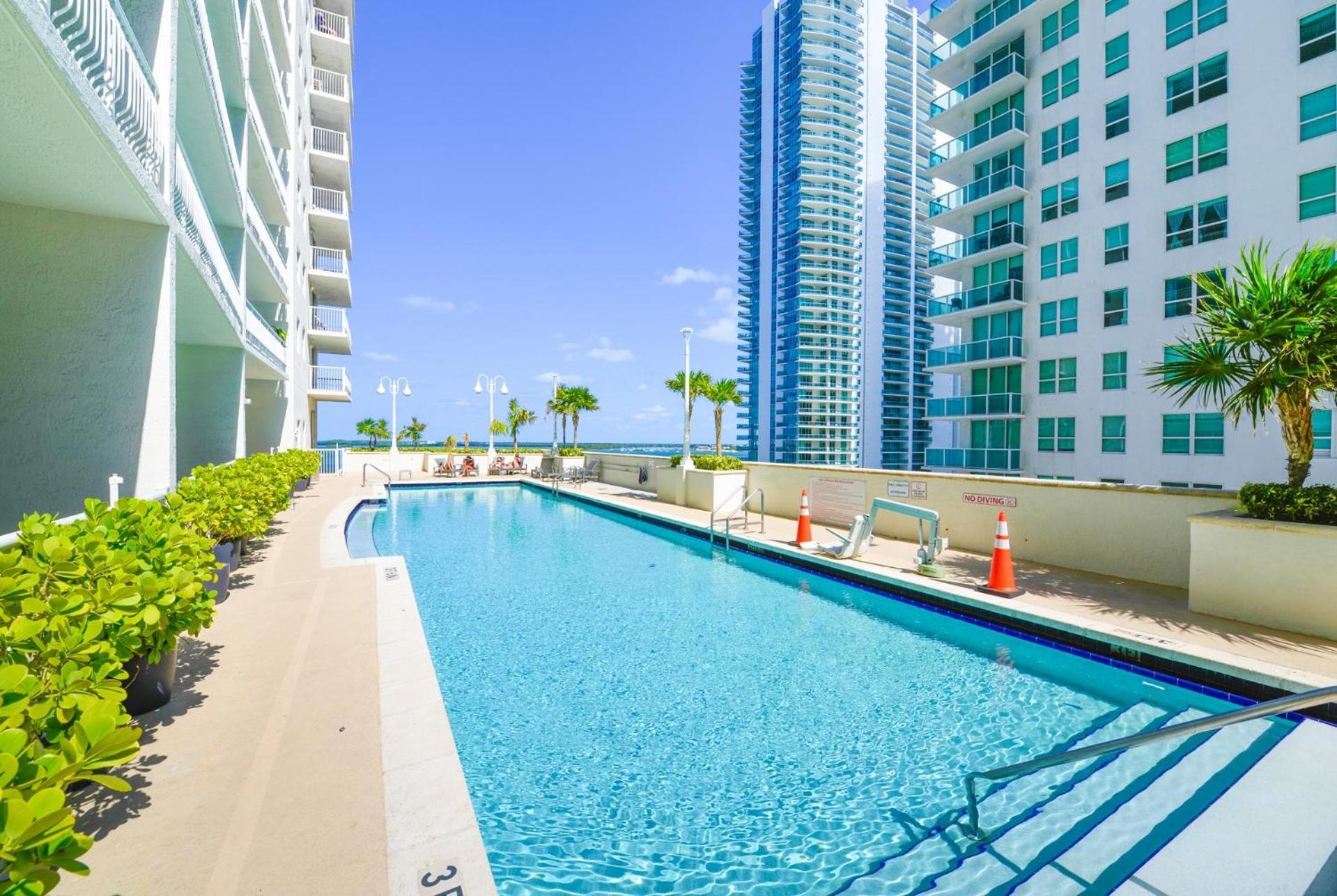 Ocean View Exquisite 1 Bedroom Condo With Free Parking Miami Bagian luar foto